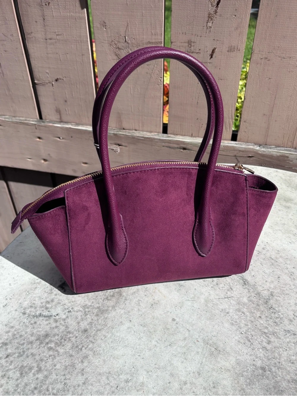 🎉NWT🎉 Elegant Burgundy Winged Satchel Handbag with Top Handles